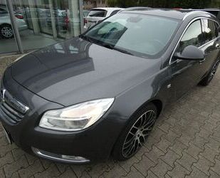 Opel Opel Insignia A Sports Tourer*NAVI*PDC*SHZ*KLIMA*A Gebrauchtwagen