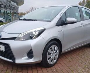 Toyota Toyota Yaris Hybrid 1.5 Life Automatik Navi Gebrauchtwagen