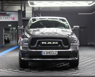 Dodge Dodge RAM 5.7 HEM QUAD CAB LPG / CAM / LEDER / AND Gebrauchtwagen