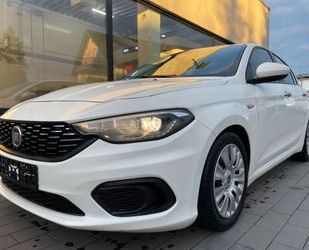 Fiat Fiat Tipo Easy Klima Bluetooth Navigation PDC 8 Fa Gebrauchtwagen