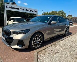 BMW BMW 520i*M SPORT PRO*AHK*B&W*ACC*360°*STANDHZG.* Gebrauchtwagen