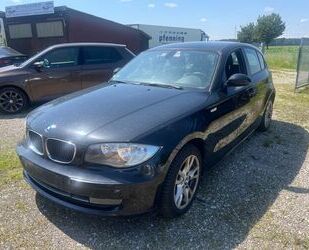 BMW BMW 118d Limousine *Klima*SHZ*Sportlenkrad* Gebrauchtwagen