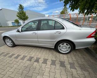 Mercedes-Benz Mercedes-Benz C 200 KOMPRESSOR CLASSIC Classic Gebrauchtwagen