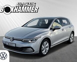 VW Volkswagen Golf VIII 1.5 eTSI DSG Style ACC+NAVI Gebrauchtwagen