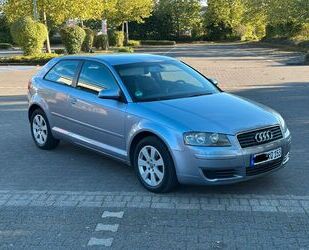 Audi Audi A3 2.0 TDI Attraction PDC Gebrauchtwagen