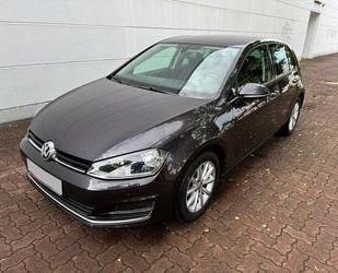 VW Volkswagen Golf VII 1.6TDI Lounge BMT Klimaaut. TÜ Gebrauchtwagen