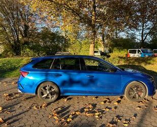 Skoda Skoda Octavia 2.0 TSI DSG RS COMBI (8-fach bereift Gebrauchtwagen