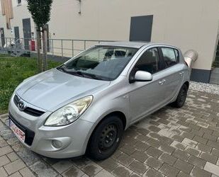 Hyundai Hyundai i20 1.2 Comfort Klima TÜV Gebrauchtwagen