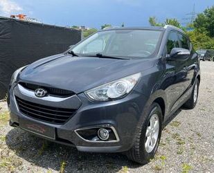 Hyundai Hyundai ix35 STYLE 2WD*KLIMA*TEMO*PDC*PANO*SCHIEBE Gebrauchtwagen