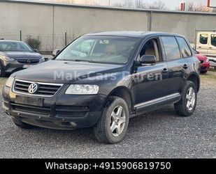 VW Volkswagen Touareg R5 TDI / SHZG / LEDER / TEMPO / Gebrauchtwagen