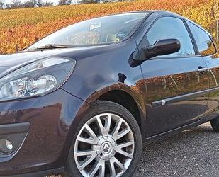 Renault Renault Clio Dynamique 1.2 16V TCE Eco2 Dynamique Gebrauchtwagen