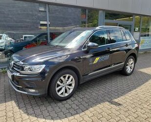 VW Volkswagen Tiguan Highline BMT/NAVI/PANO/AHK/4Moti Gebrauchtwagen