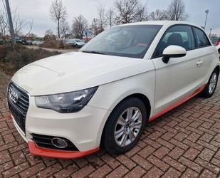 Audi Audi A1 1.6 TDI Attraction Gebrauchtwagen