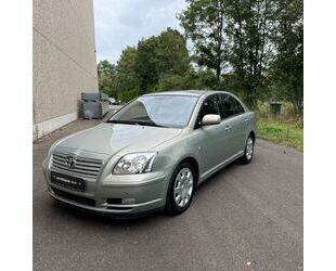 Toyota Toyota Avensis 2.0 Sol Liftback/AUT./AHK/PDC/AC Gebrauchtwagen