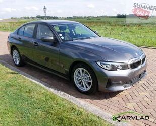 BMW BMW 330 3-serie *17499*NETTO*2020*SEDAN 330e 2,0 H Gebrauchtwagen