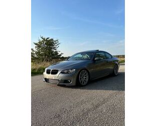 BMW BMW 335i E92 Handschalter M Paket Index 12 Gebrauchtwagen