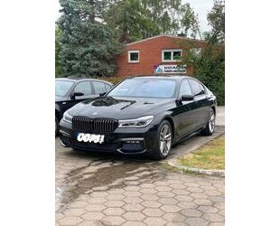 BMW BMW 750i xDrive -M Sport Paket Black Line Head-up Gebrauchtwagen