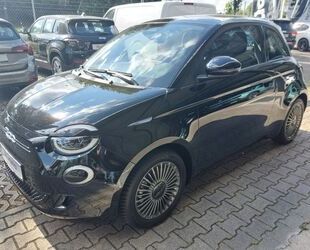 Fiat Fiat 500e Icon 42kw/h *PDC v+h*Pano*Navi*SHZ* Gebrauchtwagen