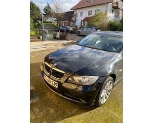 BMW BMW 328i Automatik Sensatec Alu GSD Gebrauchtwagen