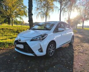 Toyota Toyota Yaris 1,5-l-Dual-VVT-iE - Y20 Sonderedition Gebrauchtwagen