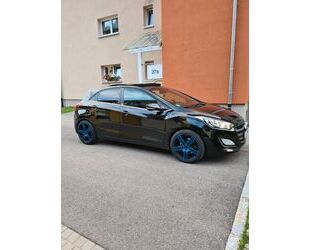 Hyundai Hyundai i30 1.6 CRDi 81kW Premium Premium Gebrauchtwagen