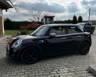 Mini MINI Cooper 5-Türer Pepper LED RFK Navi Klimaaut Gebrauchtwagen