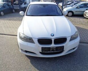 BMW BMW 320 D Navi Leder Xenon Euro-5 M-Sitze Gebrauchtwagen