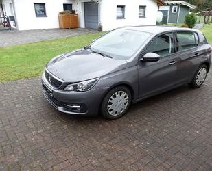 Peugeot Peugeot 308 PureTech 110 Active Active Gebrauchtwagen