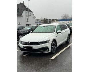 VW Volkswagen Passat Variant 1.4 TSI DSG GTE/MATRIX/A Gebrauchtwagen