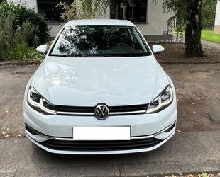 VW Volkswagen Golf VII Sound / ACC / LED / SHZ / 8-fa Gebrauchtwagen