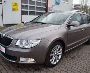 Skoda Skoda Superb Combi Active/AHK/Xenon/2.Hand Gebrauchtwagen