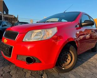 Chevrolet Chevrolet Aveo 1.2i Schrägheck AHK Gebrauchtwagen