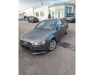 Audi Audi A4 Avant S line Sportpaket / plus Automati Gebrauchtwagen