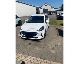 Hyundai Hyundai i10 1.0 Select Automatik Gebrauchtwagen