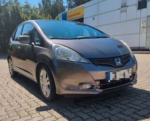 Honda Honda Jazz 1.4 i-VTEC Comfort Automatik TÜV NEU Gebrauchtwagen