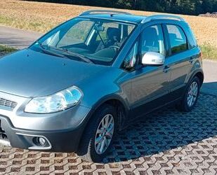 Fiat Fiat Sedici 1.6 16V 4x2 Easy Automatik Gebrauchtwagen