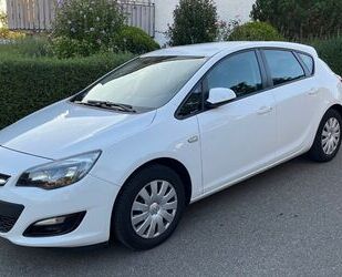 Opel Opel Astra J Lim 1.6 Selection Gebrauchtwagen