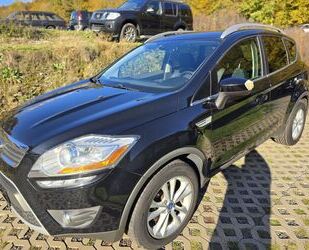 Ford Ford Kuga Titanium sauber 4x4 Navi Kamera 1.Hand Gebrauchtwagen