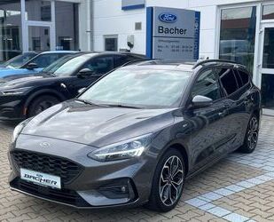 Ford Ford Focus Turn. 1.0 Hybrid ST-LINE X WINTER*18 ZO Gebrauchtwagen