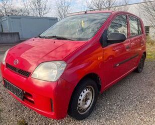 Daihatsu Daihatsu Cuore 1.0 Benzin Automatik 5 Türig Gebrauchtwagen