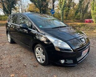 Peugeot Peugeot 5008 Premium 7-Sitzer, Panoramadach, AHK Gebrauchtwagen