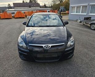 Hyundai Hyundai i30 1.4 Classic ! TÜV ! KLIMA Gebrauchtwagen