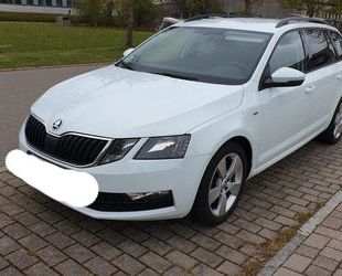 Skoda Skoda Octavia 1.6 TDI SCR DSG CLEVER Combi CLEVER Gebrauchtwagen