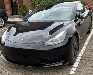 Tesla Tesla Model 3 Standard-Reichweite Plus - Hinterrad Gebrauchtwagen