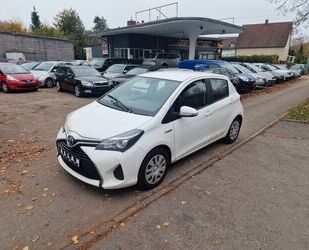 Toyota Toyota Yaris Comfort Hybrid*AUT*NAVI*R-KAMERA*E6 Gebrauchtwagen