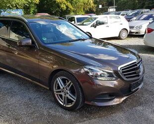 Mercedes-Benz Mercedes-Benz E 300 T BT Hybrid Comand&Leder&bel.S Gebrauchtwagen