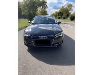 Audi Audi A3 1.4 TFSI cod ultra S tronic Ambition Ambit Gebrauchtwagen