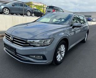 VW Volkswagen PASSAT VARIANT 1.5 TSI DSG LED NAVI PDC Gebrauchtwagen