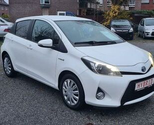 Toyota Toyota Yaris Hybrid Edition *1.HD*Navi*R&L*Bluetoo Gebrauchtwagen