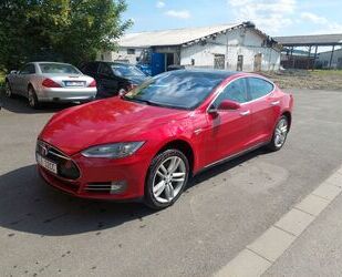 Tesla Tesla Model S 85P+ FREE SUPERCHARGER Gebrauchtwagen